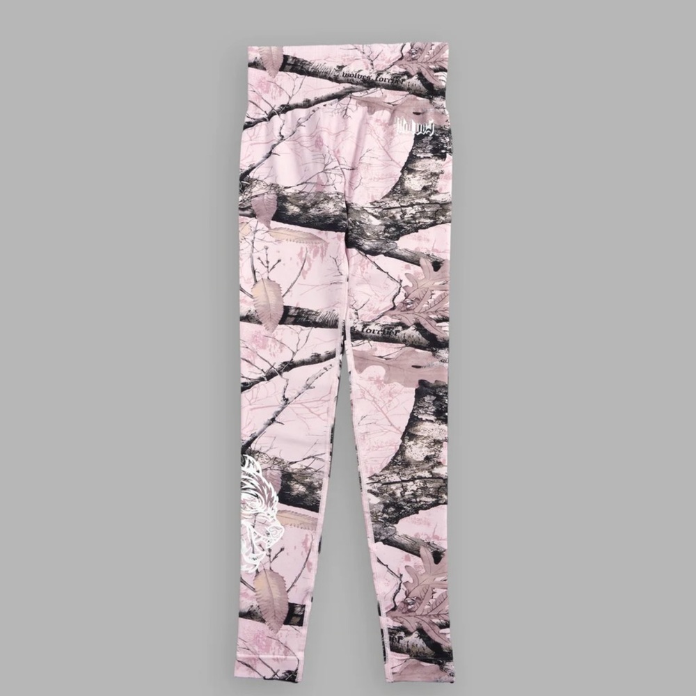 OUR PASSION EVERSON SEAMLESS SCRUNCH LEGGINGS in BEOWN/LIGHT MAUVE WOODLAND CAMO - Picture 6 of 15